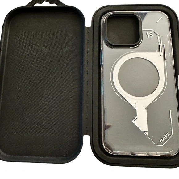 iPhone 15 Magnetic Case A 15 Clear - IMD Technology - Compatible with Magsafe - Picture 2 of 5